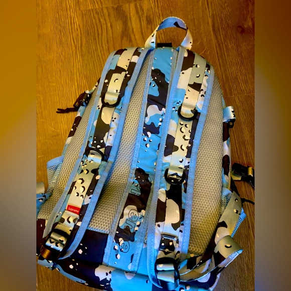 Supreme backpack (ss20) - Picture 2 of 2
